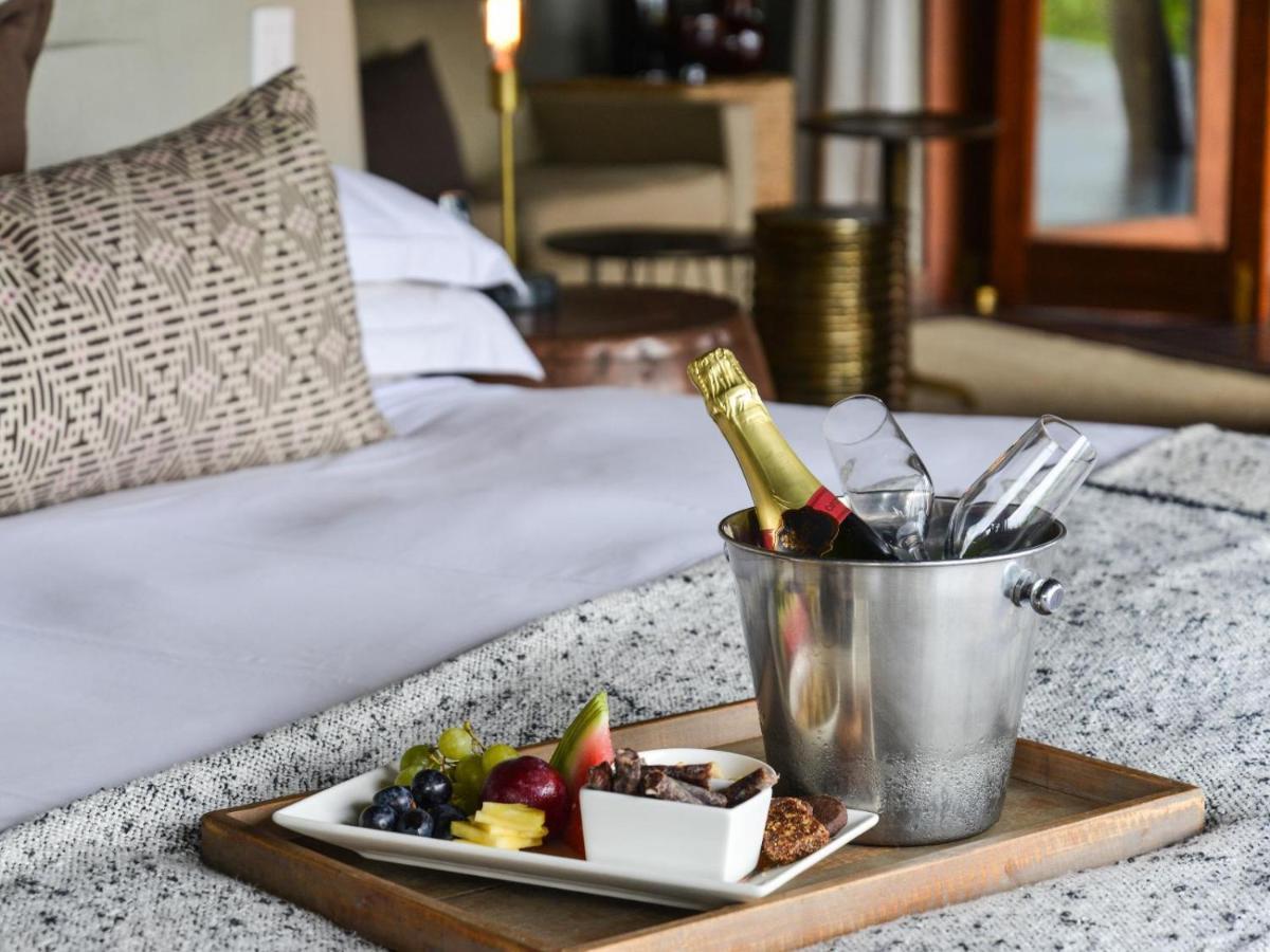 Madikwe Safari Lodge Melorane Ngoại thất bức ảnh